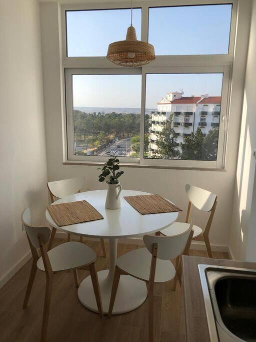 Apartamento T2 Montegordo A 500 M Da Praia Монте-Гордо Экстерьер фото
