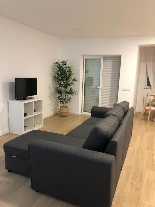 Apartamento T2 Montegordo A 500 M Da Praia Монте-Гордо Экстерьер фото